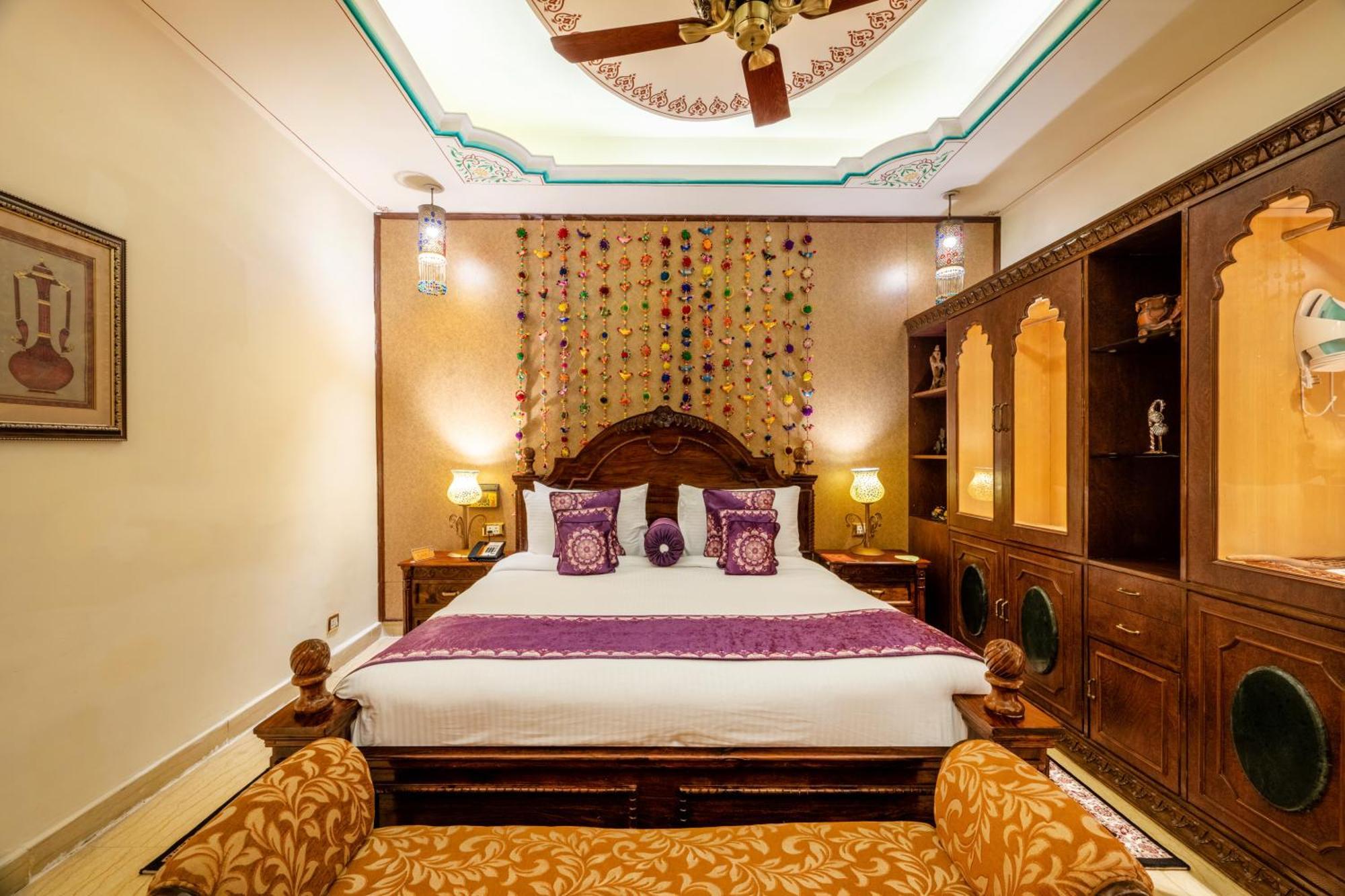 Chokhi Dhani The Ethnic 5 Hotell Jaipur Exteriör bild